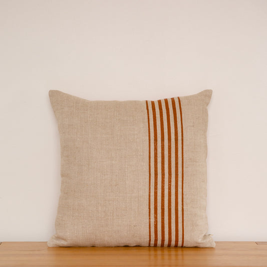 BEKAA 3 cushion